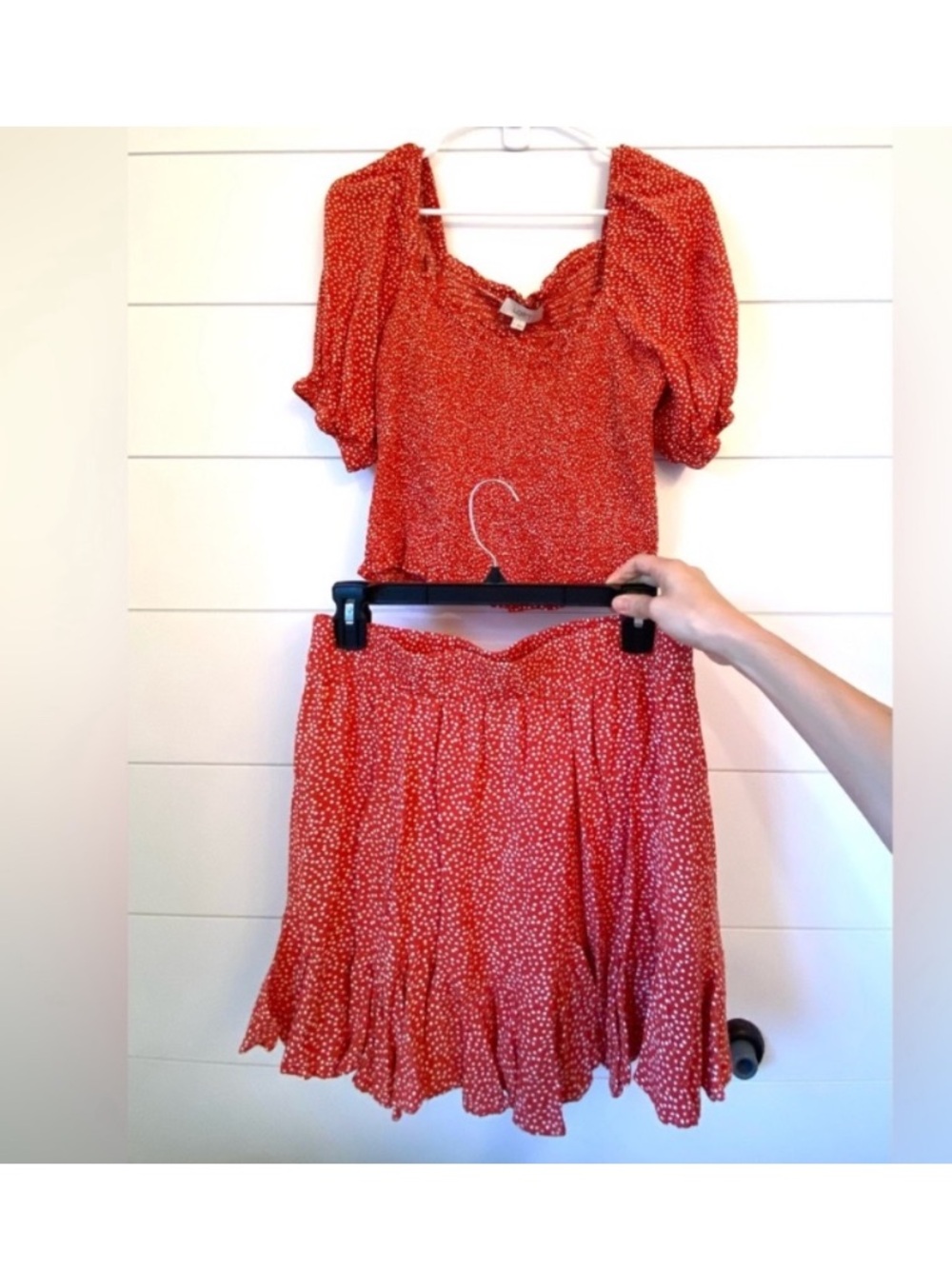 NWOT LOFT 2 piece outfit. Size medium.